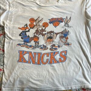 Vintage Knicks Looney Tunes Graphic T-Shirt